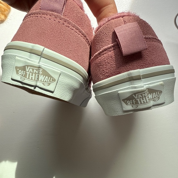 Vans Asher Sneaker- faux fur slip on girls shoes size 13 - Picture 4 of 4